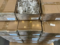 Partij christmas light 10 lamps white + button battery warm white led (6000x) - afbeelding 1 van  4