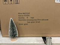 Partij christmas tree 20cm with snow 3ass green 12/set (20 sets) - afbeelding 4 van  4