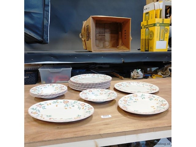 Partij churchil english tableware borden - afbeelding 2 van  5