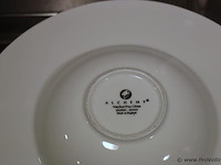 Partij churchill alchemy soepborden & vega pastaborden - afbeelding 3 van  7