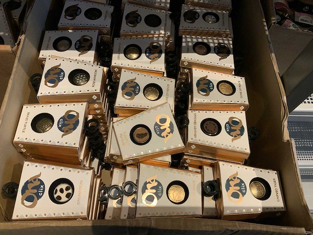 Partij clix & bedel armbanden - afbeelding 3 van  6