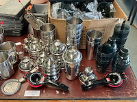Partij cocktail shake- en maatbekers - afbeelding 5 van  11