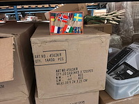 Partij cocktailprikkers met wereldvlag (28800x) - afbeelding 2 van  2