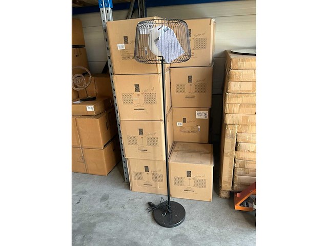 Partij coco maison ally floor lamp h165cm (22x) - afbeelding 1 van  4