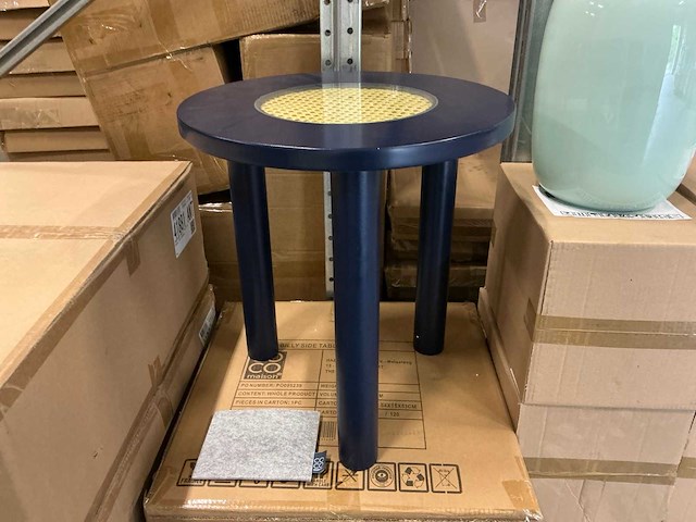 Partij coco maison billy side table h48,5xd45cm blue (7x) - afbeelding 1 van  3