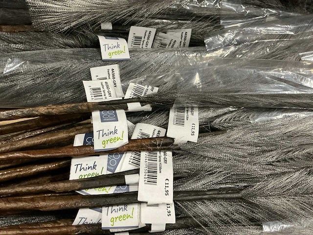 Partij coco maison feathers x3 grey h130cm (450x) - afbeelding 3 van  3