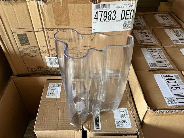 Partij coco maison frey vase h25cm (64x) - afbeelding 2 van  5