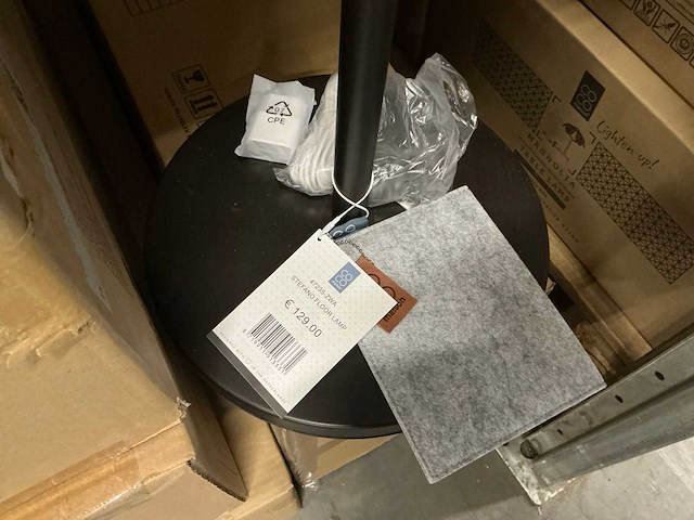 Partij coco maison stefano floor lamp black h160cm (8x) - afbeelding 2 van  3