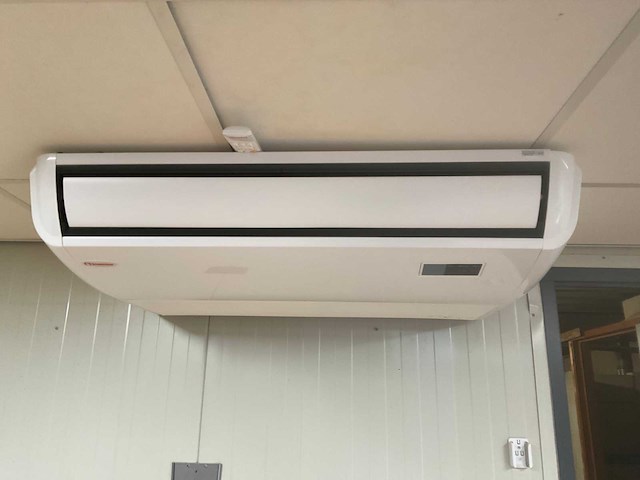 Partij compressorren en verdampers - afbeelding 9 van  51