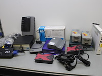 Partij computer randapparatuur - afbeelding 1 van  11