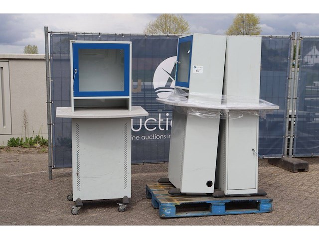 Partij computerkasten 3stuks - afbeelding 1 van  1