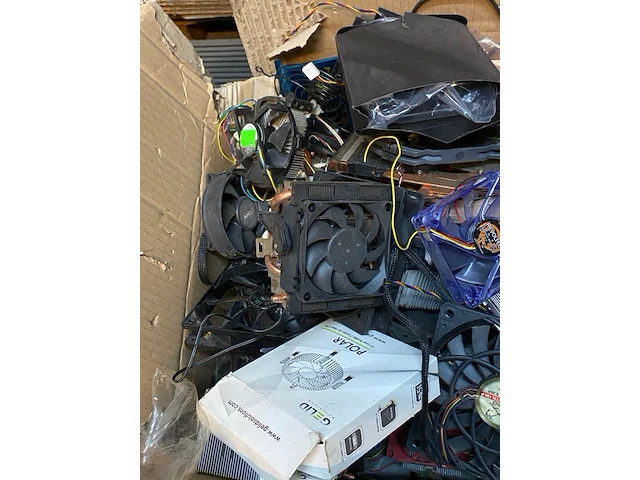 Partij computerkoeling en ventilatoren - afbeelding 14 van  14