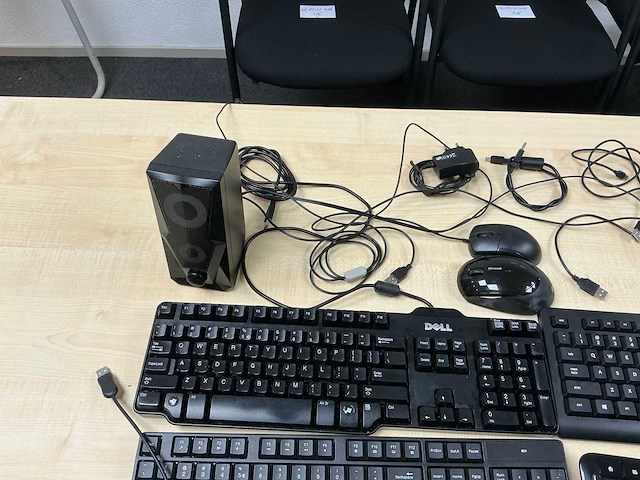 Partij computeronderdelen - afbeelding 5 van  8