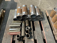 Partij constructiemateriaal - afbeelding 1 van  4