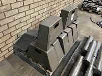 Partij constructiemateriaal - afbeelding 2 van  4