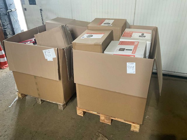 Partij consumentengoederen - afbeelding 1 van  10