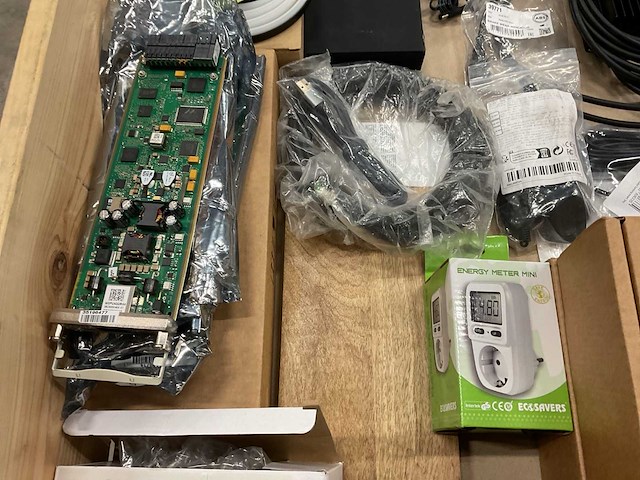 Partij consumentengoederen - afbeelding 12 van  16