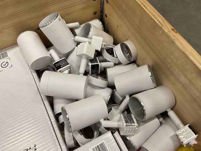 Partij consumentengoederen - afbeelding 3 van  13