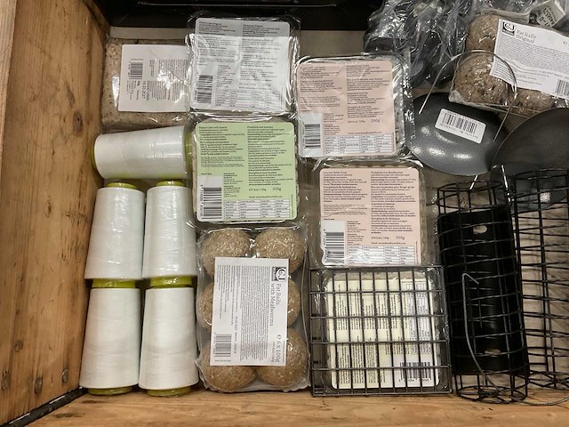 Partij consumentengoederen - afbeelding 4 van  9