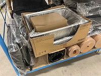 Partij consumentengoederen - afbeelding 2 van  12