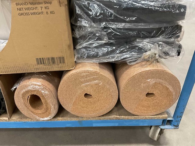 Partij consumentengoederen - afbeelding 4 van  12