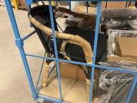 Partij consumentengoederen - afbeelding 12 van  12