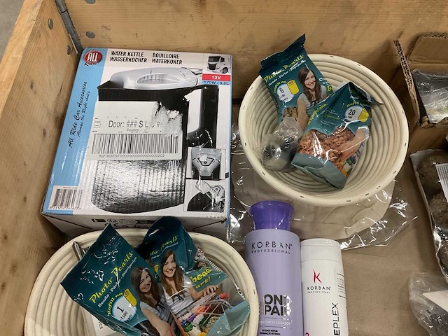 Partij consumentengoederen - afbeelding 2 van  13