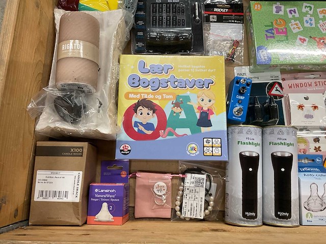 Partij consumentengoederen - afbeelding 4 van  9