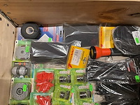Partij consumentengoederen - afbeelding 7 van  8