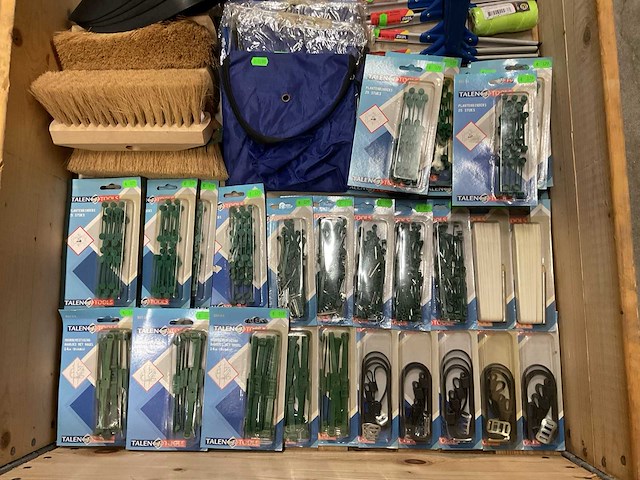 Partij consumentengoederen - afbeelding 2 van  2