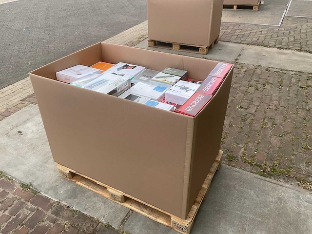 Partij consumentengoederen - afbeelding 9 van  11