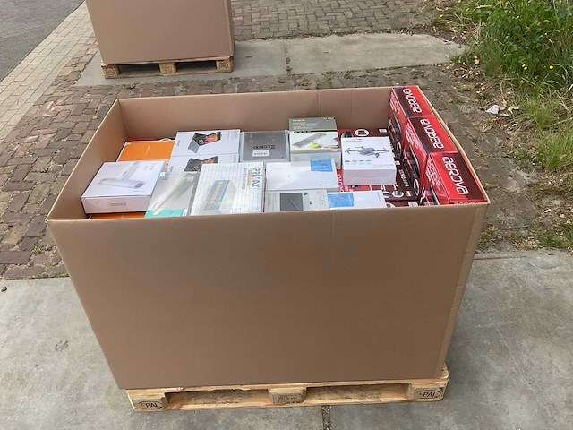 Partij consumentengoederen - afbeelding 10 van  11