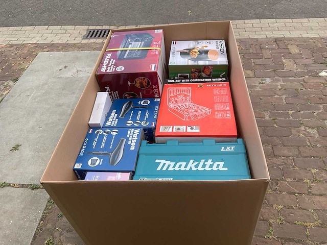 Partij consumentengoederen - afbeelding 9 van  12