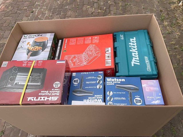 Partij consumentengoederen - afbeelding 12 van  12