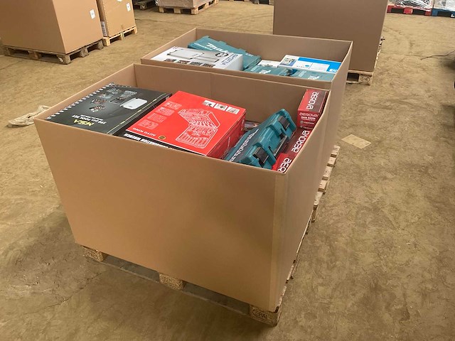 Partij consumentengoederen - afbeelding 11 van  13