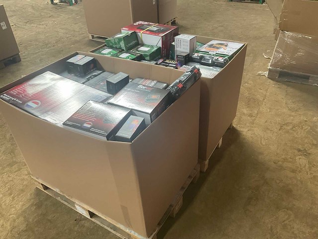 Partij consumentengoederen - afbeelding 11 van  14