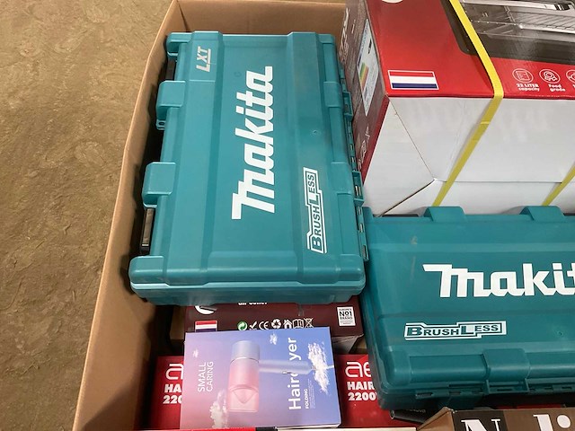 Partij consumentengoederen - afbeelding 3 van  12