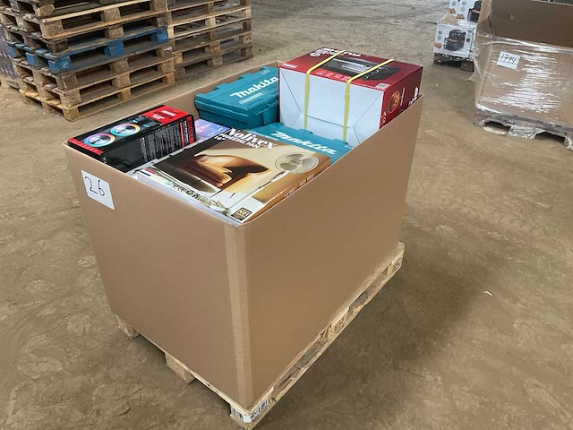 Partij consumentengoederen - afbeelding 10 van  12