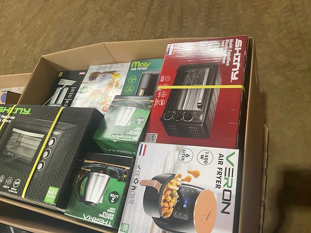Partij consumentengoederen - afbeelding 11 van  30