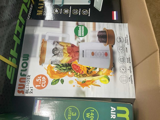 Partij consumentengoederen - afbeelding 16 van  30