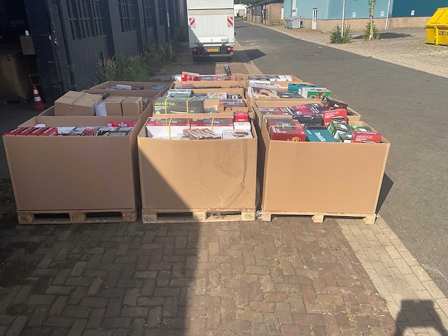 Partij consumentengoederen - afbeelding 16 van  24