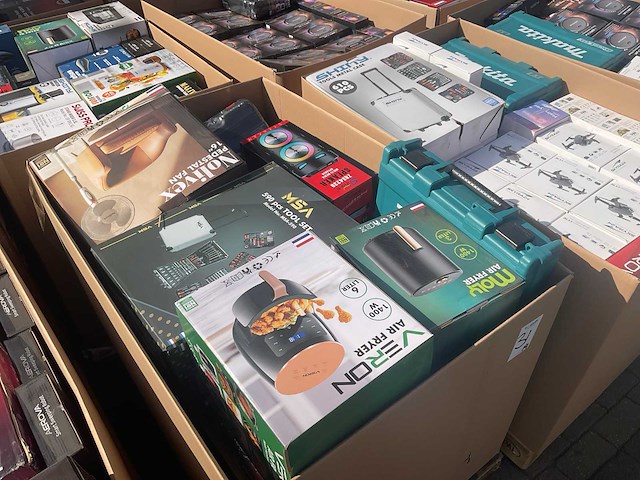 Partij consumentengoederen - afbeelding 20 van  24