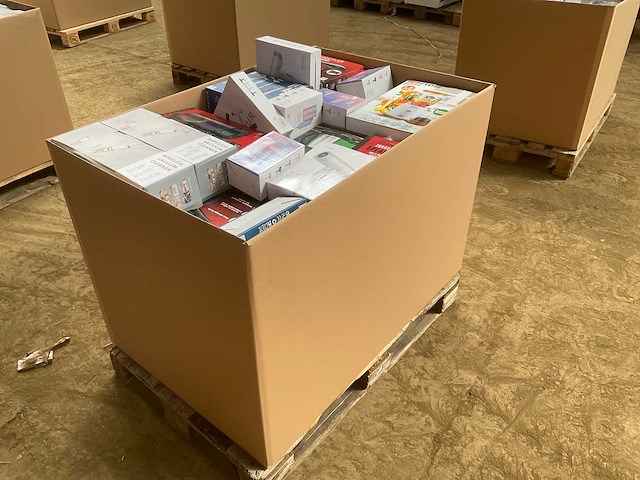 Partij consumentengoederen - afbeelding 7 van  11