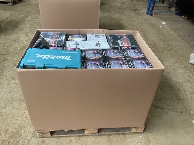 Partij consumentengoederen - afbeelding 10 van  11