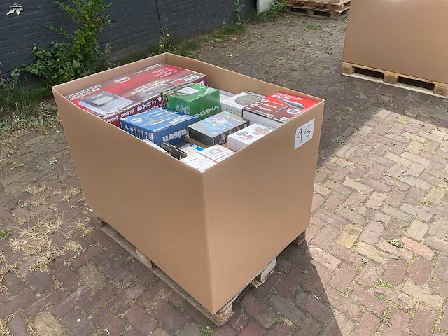 Partij consumentengoederen - afbeelding 4 van  10