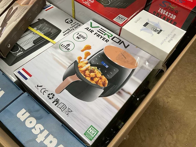 Partij consumentengoederen - afbeelding 8 van  12