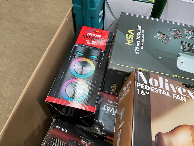 Partij consumentengoederen - afbeelding 4 van  12