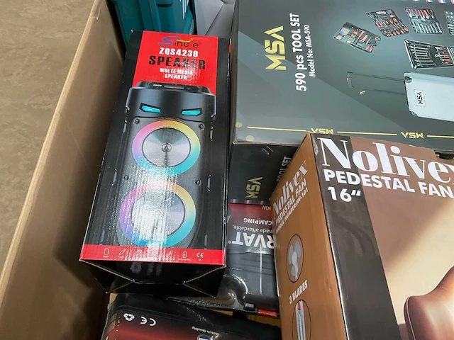Partij consumentengoederen - afbeelding 10 van  12