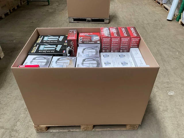 Partij consumentengoederen - afbeelding 2 van  8