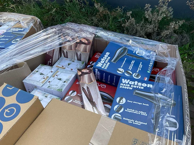 Partij consumentengoederen - afbeelding 17 van  50